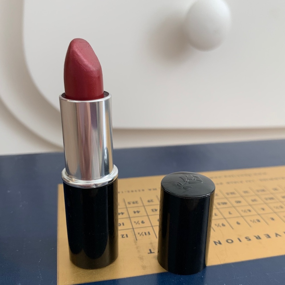lancôme lipstick in curtain call- NEW